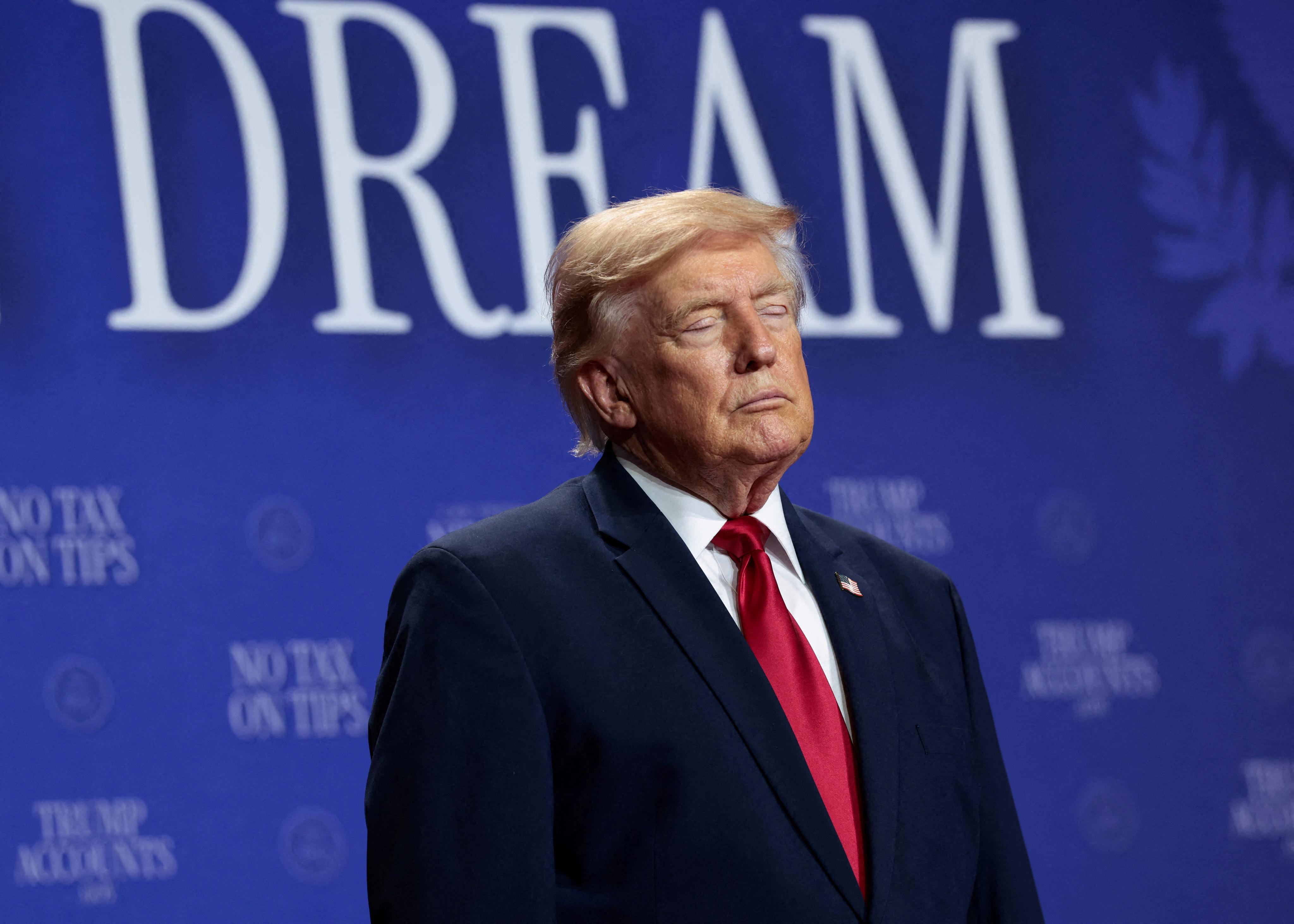Trumpova mediální firma prodělala pět miliard