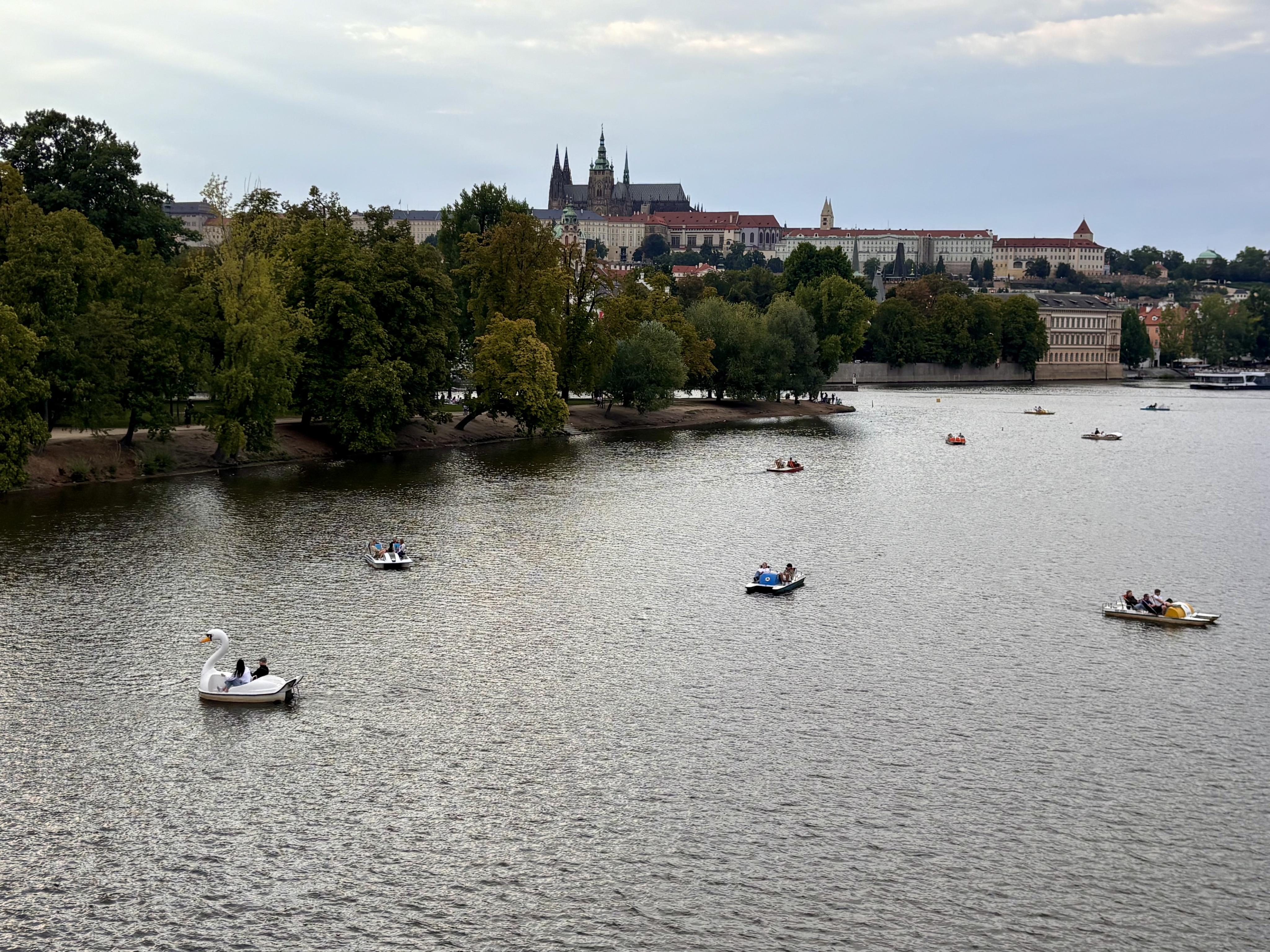 Deště pomohly proti suchu jen zčásti. Hladinu Vltavy drží Slapy a Orlík