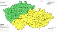 Většinu Česka zasáhnou v pondělí silné bouřky