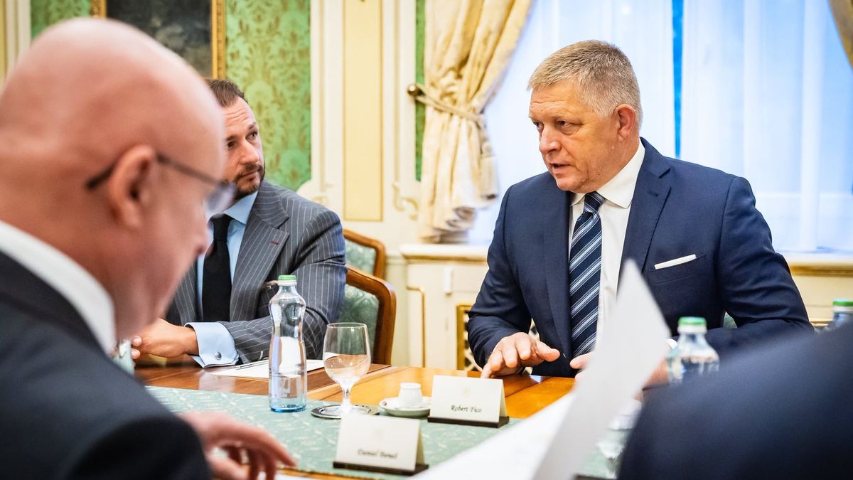 Fico chce převést přípravu nové elektrárny v Bohunicích pod Úřad vlády. Tvrdí, že s akcionáři se dohodl
