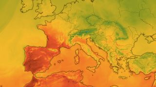 Léto se nechce vzdát. Západ Evropy čeká skoro 40 °C