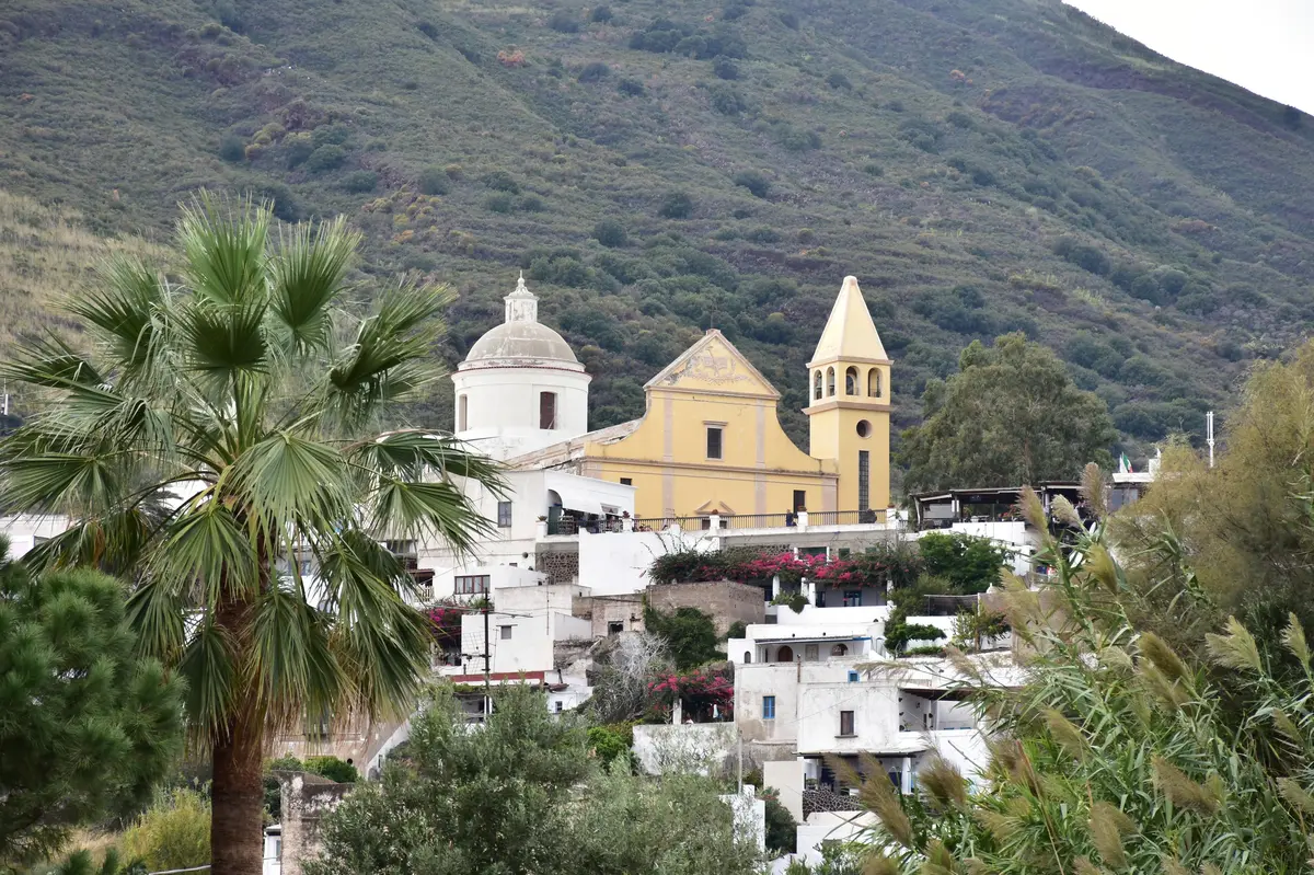 Na Stromboli se otvírá základní škola jen pro jednu žákyni