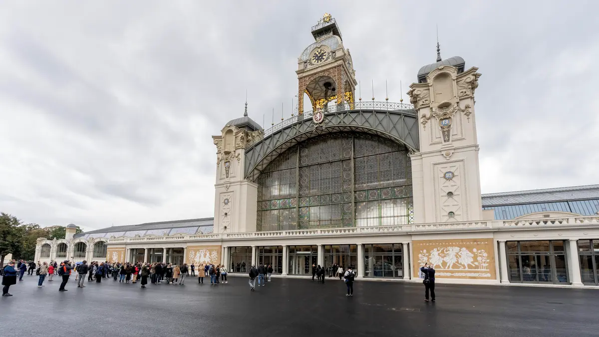 Průmyslový palác vstal z popela. Obnova vyšla na 3 miliardy