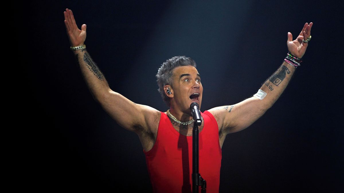 Robbie Williams to Headline Colours of Ostrava 2027