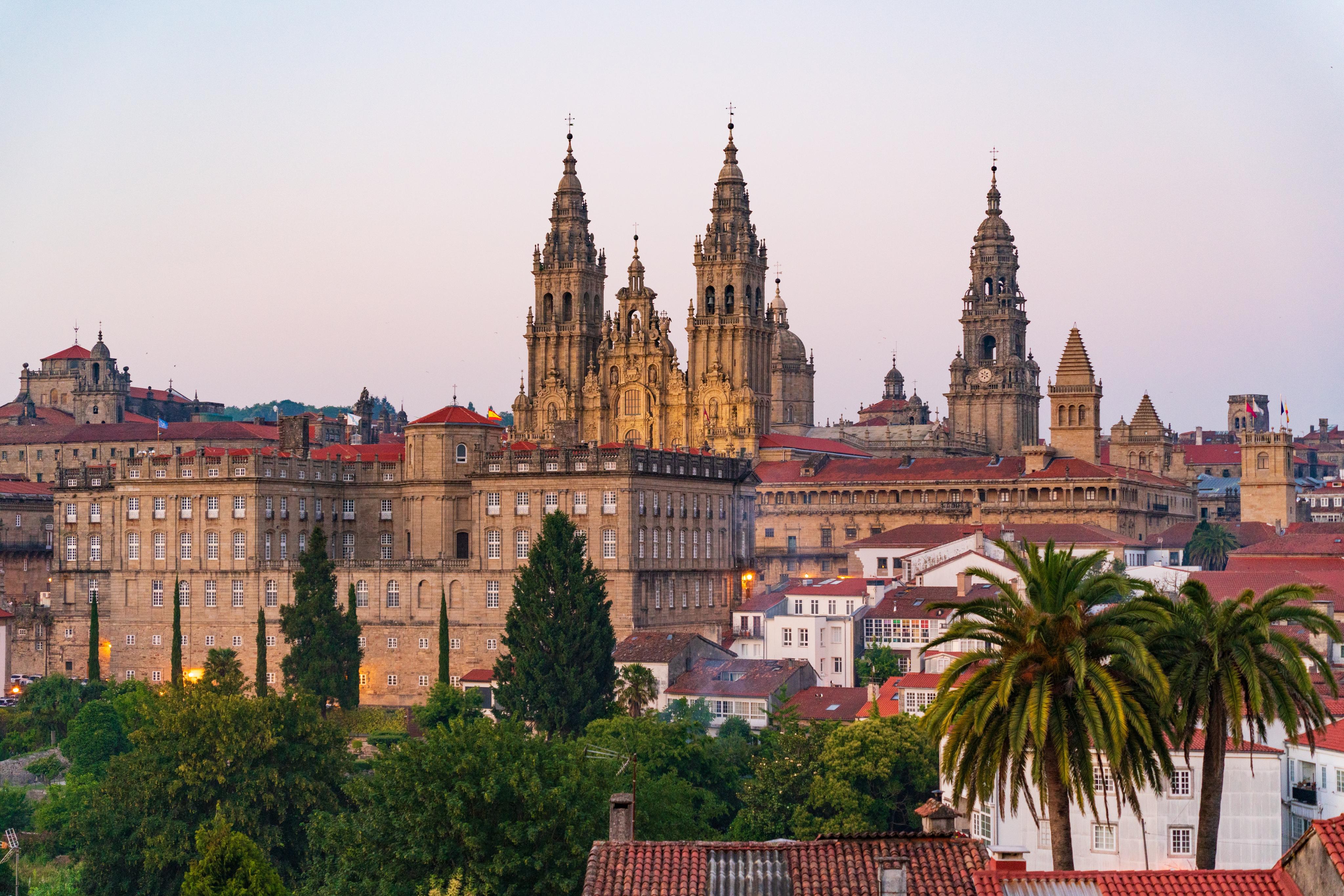 Prahu a španělské Santiago de Compostela propojí v prosinci přímá letecká linka