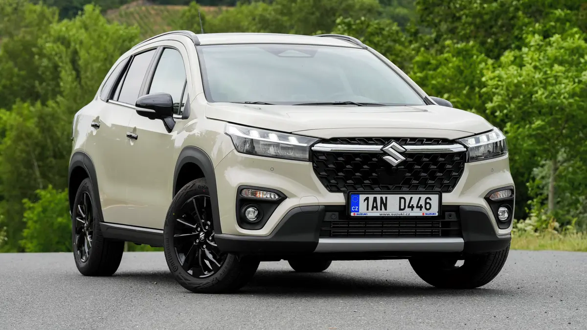 Test Suzuki S-Cross Black Edition: Trochu retro, ale funkční