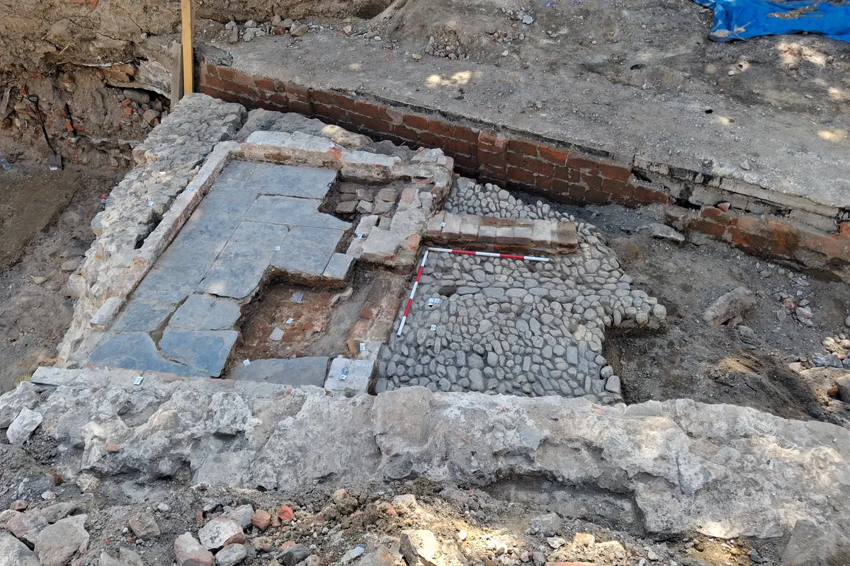 Středověké domy, jímka z doby baroka. Archeologové našli staré tajemství Opavy 