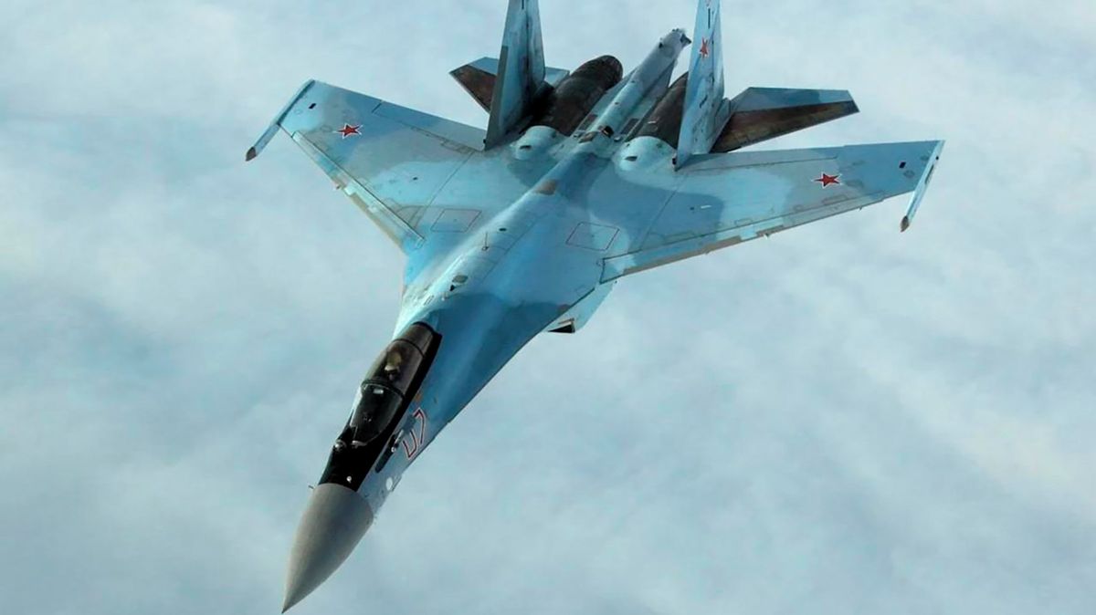 Dvě ruské stíhačky Su-35S se srazily nad Kurskou oblastí - Novinky