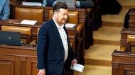 Hybridní válka s Ruskem? O tom nám Babiš nic neřekl, tvrdí SPD