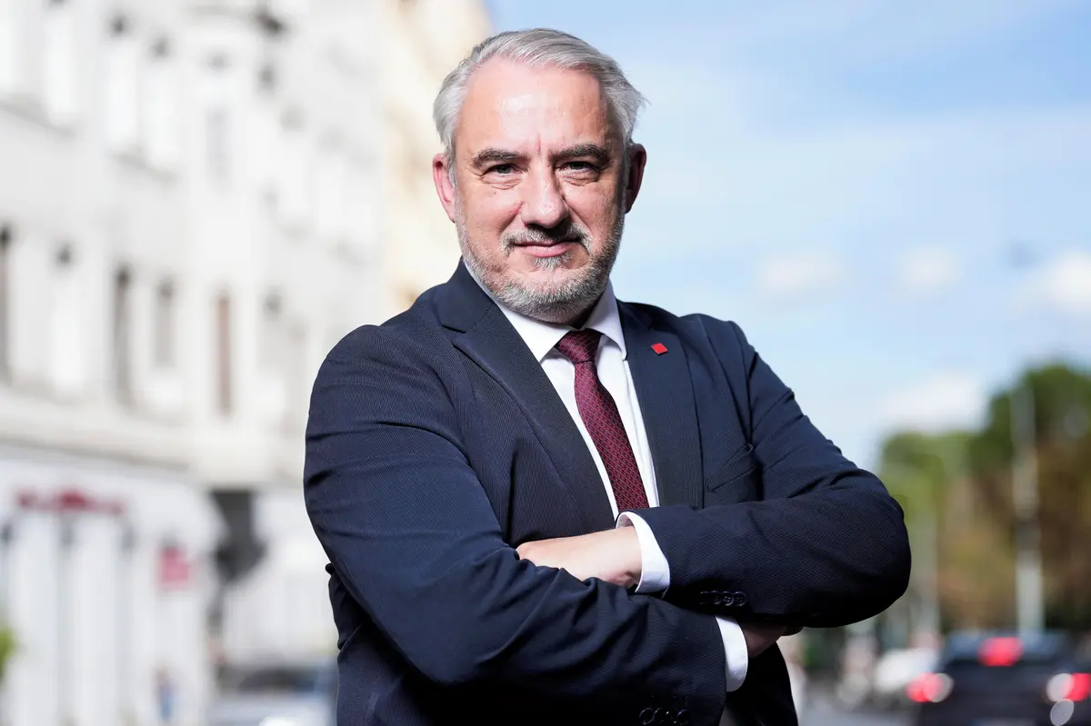 Nezaměstnaným má klesnout podpora, odbory vyzvaly vládu ke stažení návrhu