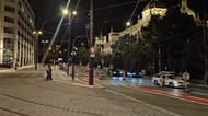 Přijíždějící tramvaje rozblikají v centru Prahy chodníky. Varování cílí i na mobilní zombie