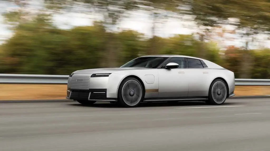Začátek nové éry: Jaguar představuje produkční Type 01