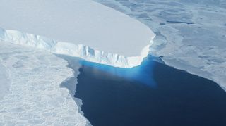 „Ledovec soudného dne“ může zvýšit hladinu oceánů více, než se čekalo