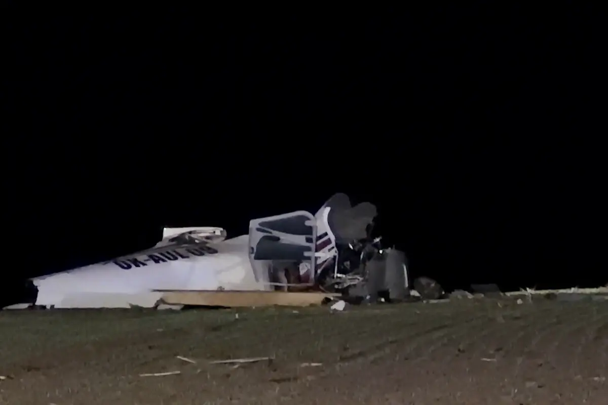 Na Benešovsku vletělo menší letadlo do mraků a zřítilo se, pilot zemřel